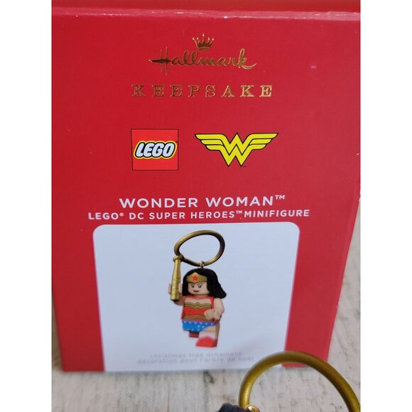 Hallmark Wonder Woman Lego DC Superheroes minifigure ornament Xmas - Picture 6 of 6